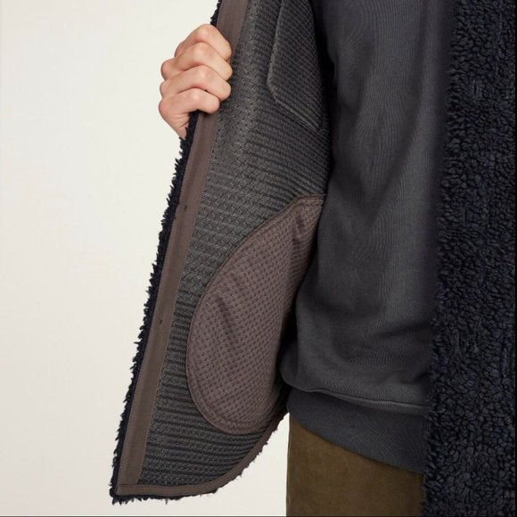 NWT - J.Crew Nordic sherpa-fleece shirt-jacket - Small - darkest indigo blue - Picture 7 of 11